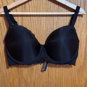 Victoria’s Secret Demi sz‎ 38DDD black underwire
